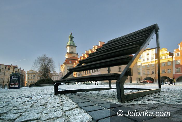 JELENIA GÓRA: Sylwester w Rynku z „coverami”