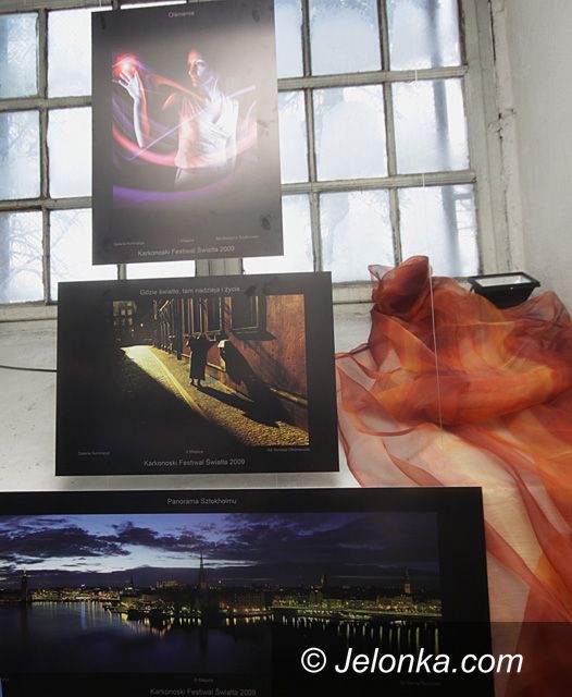 JELENIA GÓRA: Moc "Iluminacji" w fotografii – ruszył Karkonoski Festiwal Światła