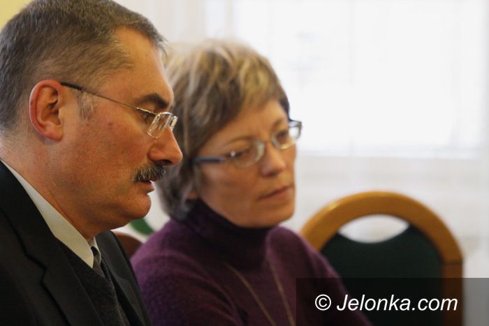 JELENIA GÓRA: Dyrektor szpitala na dywaniku
