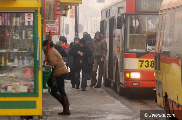 JELENIA GÓRA: Piętnastka zwalnia, obrońmy ją!
