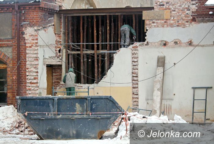 JELENIA GÓRA: Nowe oblicze siedziby elektrowni wodnych