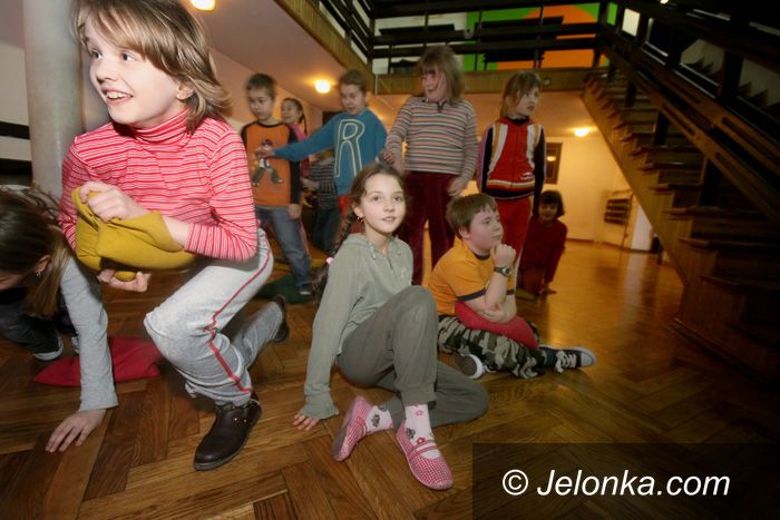 JELENIA GÓRA: Zima z wężami i wspinaczką