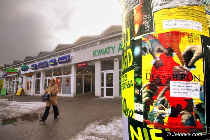 JELENIA GÓRA: Śródmieście, Zabobrze i Sobieszów w kulturalnym cieniu Cieplic