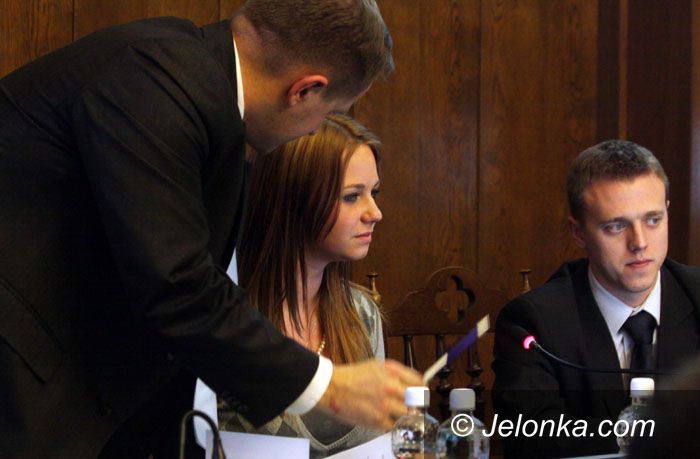 JELENIA GÓRA: Małgorzata Plata na czele młodzieżowej rady miasta