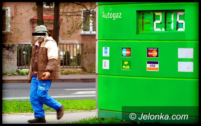 JELENIA GÓRA: Piją na umór