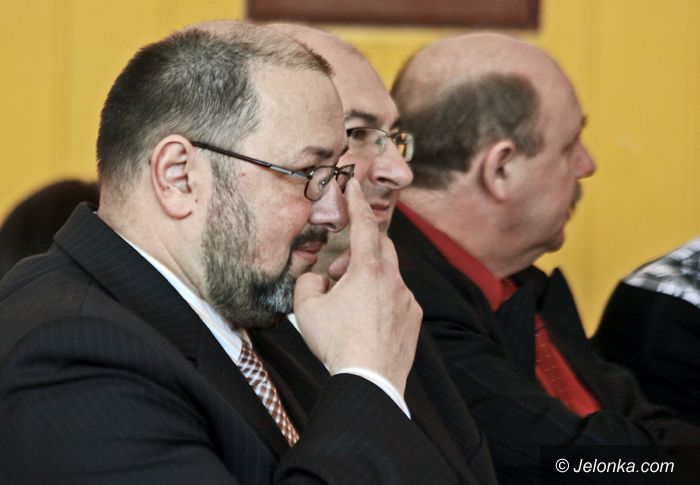 JELENIA GÓRA: Polityk dobrej woli pomaga serdecznie