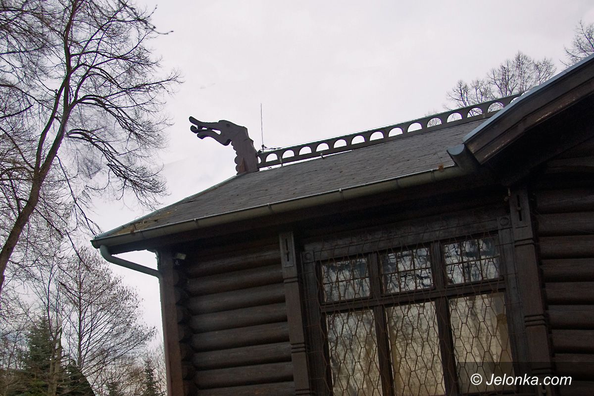 JELENIA GÓRA: O krok od katastrofy w parku: runie Pawilon Norweski?
