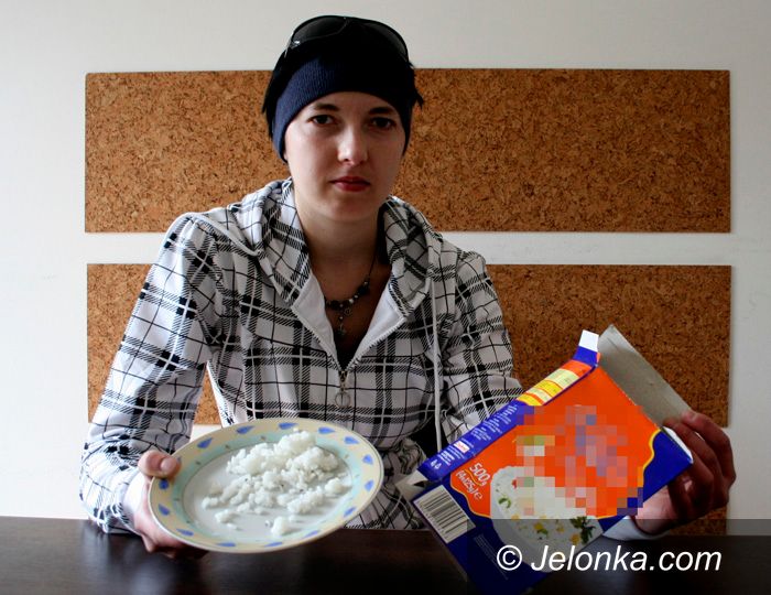 JELENIA GÓRA: Ryż z wkładką