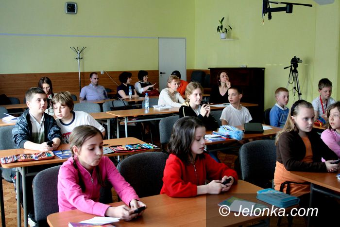 JELENIA GÓRA: Cudowna tablica: kreda i gąbka do muzeum
