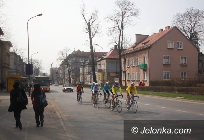 JELENIA GÓRA: Relaks z rowerem – cykliści na start
