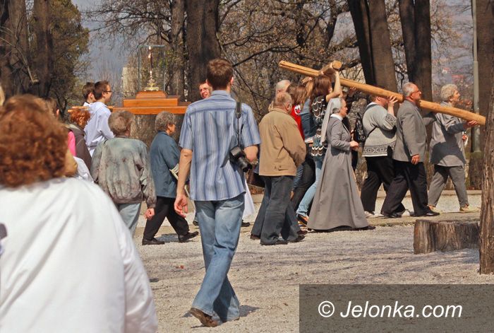 JELENIA GÓRA: Daj nam swoje zmiłowanie!