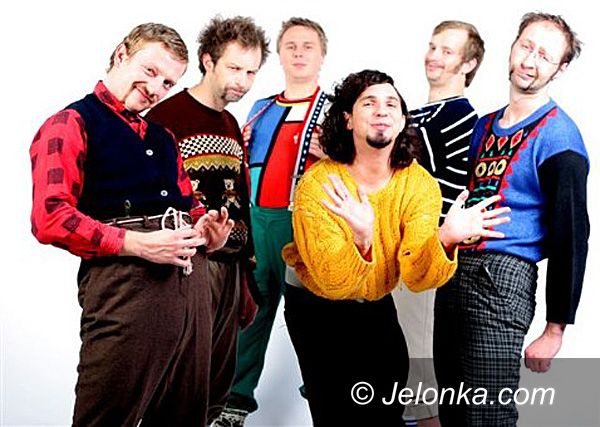 Jelenia Góra: Zaproszenia na kabaret Łowcy. B