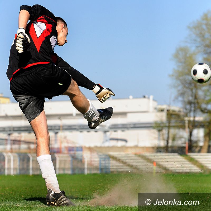 Jelenia Góra: Pub Gol gromi Mitex