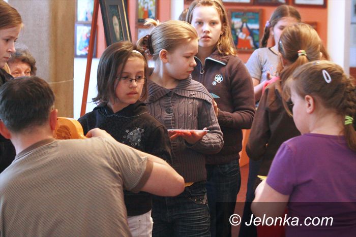 JELENIA GÓRA: Obrazki różne na szkle uwiecznione
