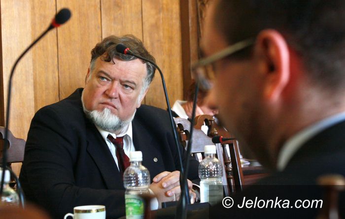 JELENIA GÓRA: „Lodołamacze” za łamanie barier