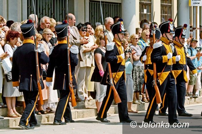 JELENIA GÓRA: Gwiazdy na Święto Matki