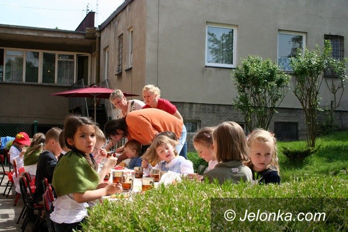 JELENIA GÓRA: Teatry młodych w „Okrąglaczku”