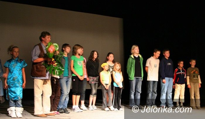 JELENIA GÓRA: Na ekranie teatralnych wspomnień czar