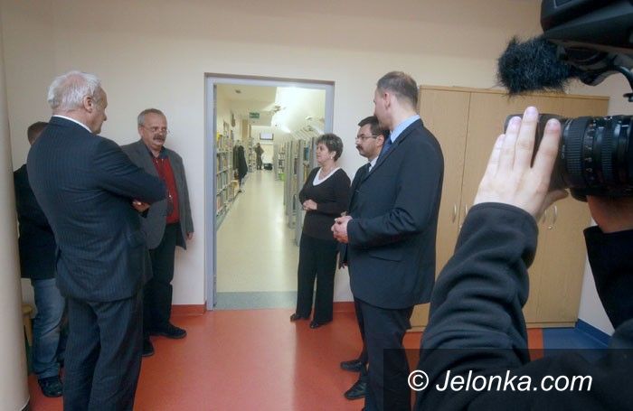 JELENIA GÓRA: Szychy w Książnicy Karkonoskiej