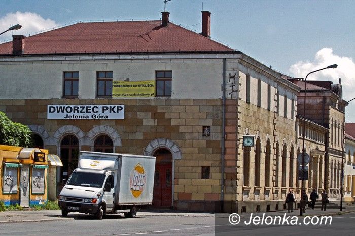 JELENIA GÓRA: Dworzec do wynajęcia