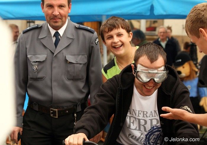 JELENIA GÓRA: Jutro ruszają „Bezpieczne wakacje”!