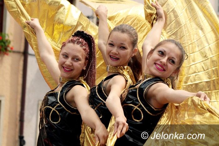 JELENIA GÓRA: Co niedziela rozśpiewana muszla koncertowa