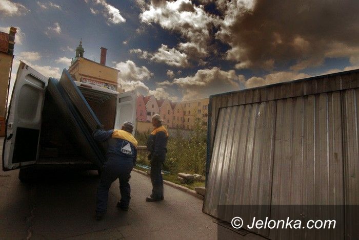JELENIA GÓRA: Ogrodzili przyszły Pasaż Grodzki