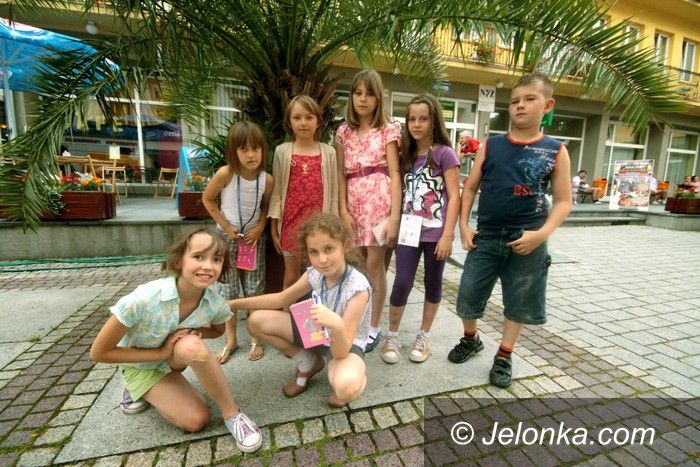 JELENIA GÓRA: Bulgotanie receptą na nudę