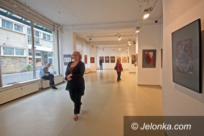 JELENIA GÓRA: Trzy kobiety i magia sztuki