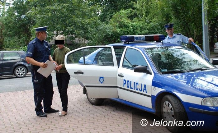 JELENIA GÓRA: Oszukiwała na Towarzystwo Przyjaciół Dzieci