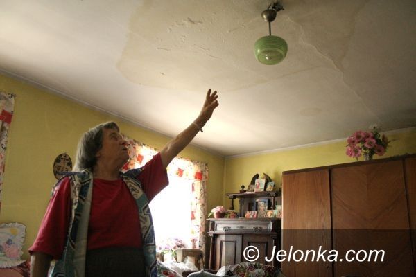 JELENIA GÓRA: Przez opieszałość ZGL skazani na niełaskę pogody
