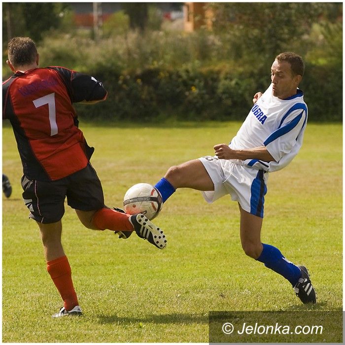 Łomnica: Fotorepotaż z krótką historią gola – KS Łomnica – Piast Dziwiszów 2–1