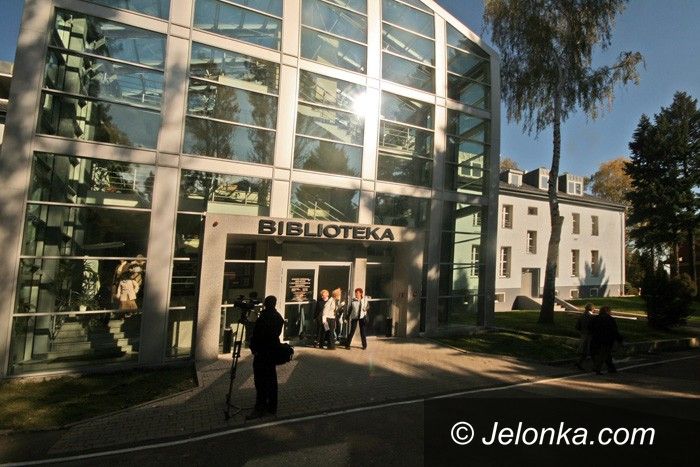 JELENIA GÓRA: Uczelnie razem, informacje – szybciej