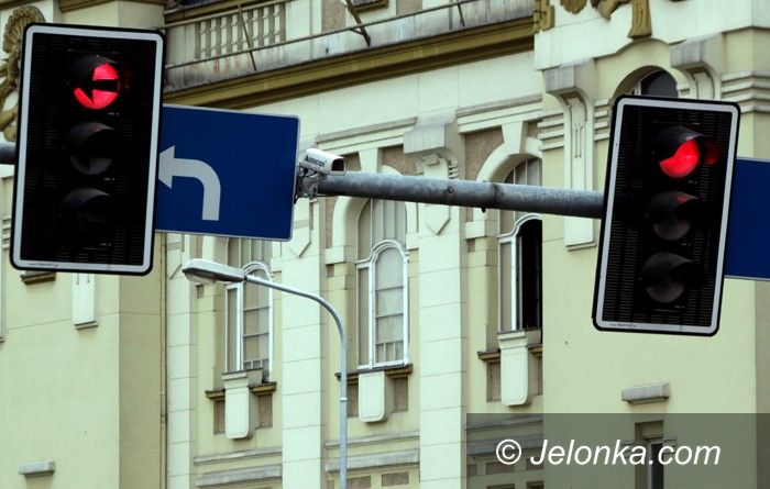 JELENIA GÓRA: Windą na spektakl w Teatrze im. Norwida