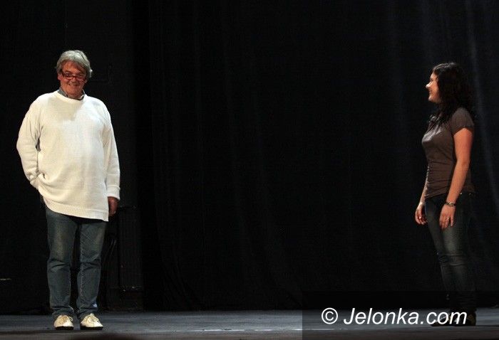 JELENIA GÓRA: Kulisy bez tajemnic, czyli „Teatr i Szkoła”