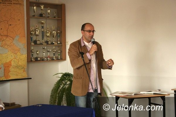 JELENIA GÓRA: Poznać historię, by nauczyć się przebaczać