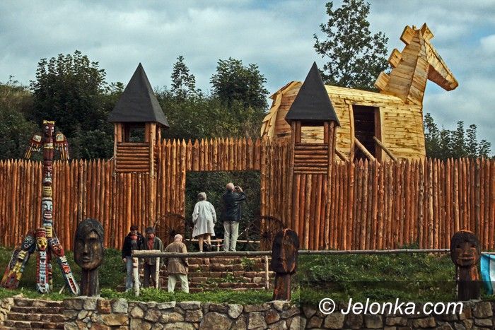 REGION: Koń trojański „zerka” na Pławną