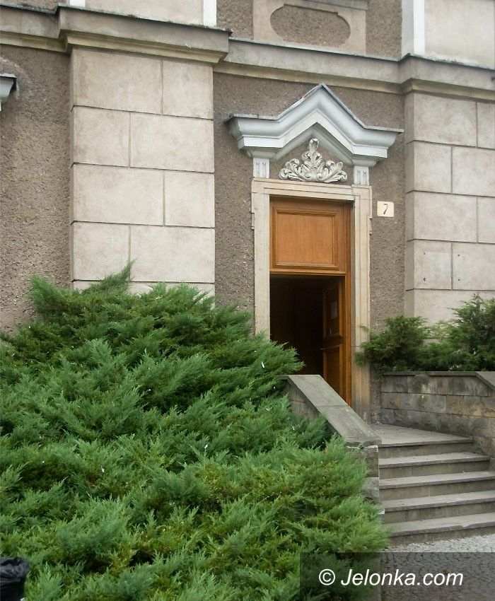 JELENIA GÓRA: „Przystań” przystanęła w Długim Domu