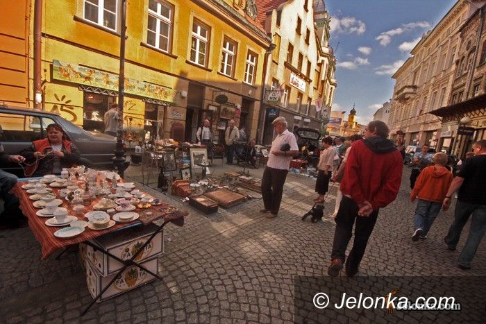JELENIA GÓRA: Starocie wiecznie młode