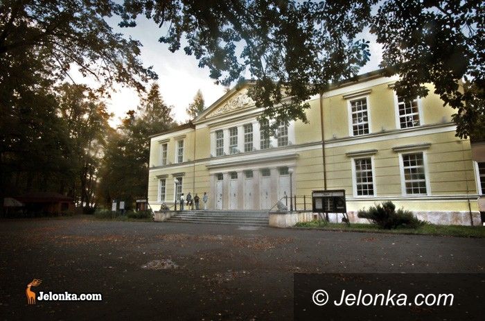 JELENIA GÓRA: Zdrojowy do remontu, aktorzy – w objazdy
