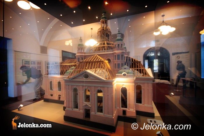 JELENIA GÓRA: Czyja władza, tego religia