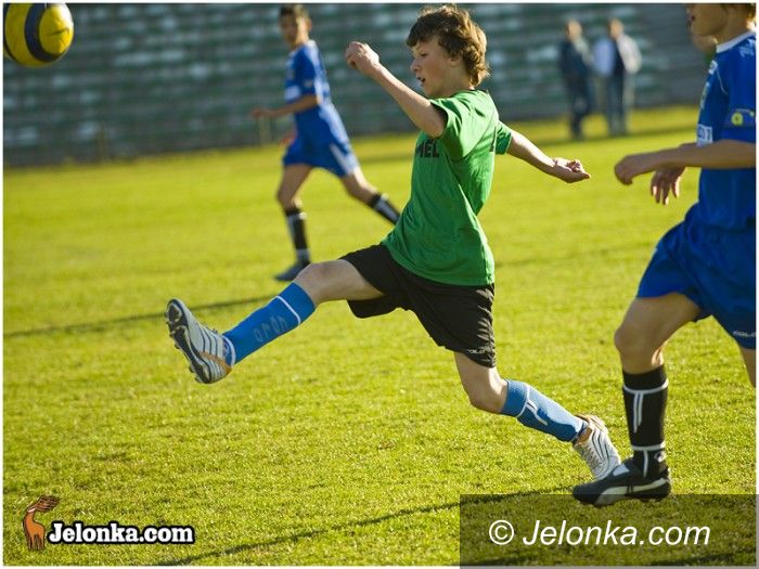 Jelenia Góra - Złotnicza: Pewne zwycięstwa młodych Karkonoszy