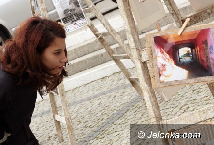 JELENIA GÓRA: Foto–ruszyli w miasto