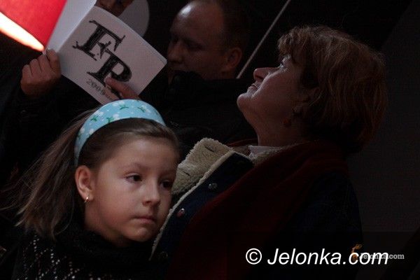 JELENIA GÓRA: Sterylny „industrial” w aromacie kawy