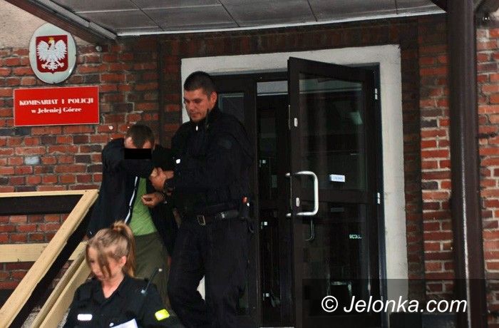 JELENIA GÓRA: Przestępcy narkotykowi za kratkami