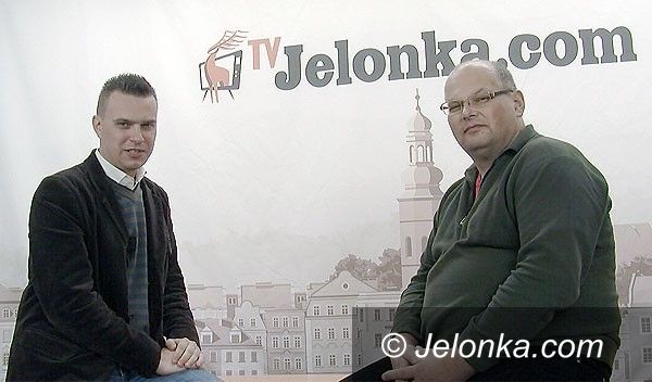 JELENIA GÓRA: Zobacz „Luźno na ławie”