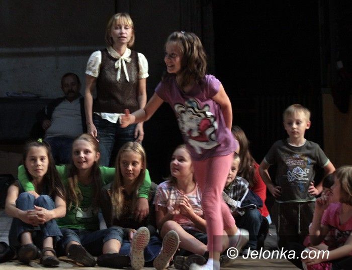 JELENIA GÓRA: „Sąsiedzi” w Muflonie!