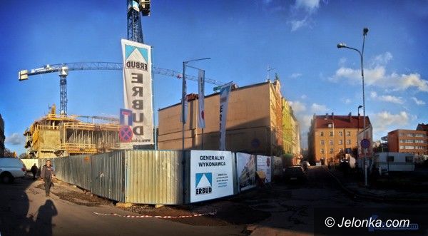 JELENIA GÓRA: Na Grodzkiej nie zaparkujesz