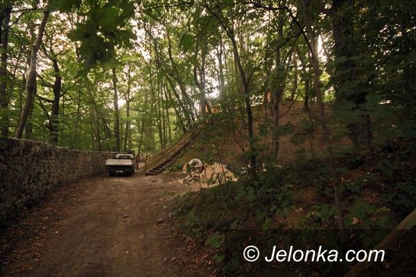 REGION: Tony betonu i stali dla Lenna