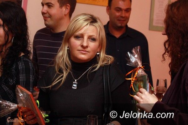 JELENIA GÓRA: Potrzebującym torują drogę do samodzielności